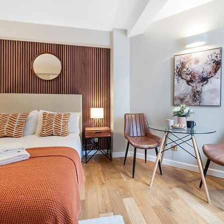 Elegant Apartment In Chelsea Λονδίνο Εξωτερικό φωτογραφία