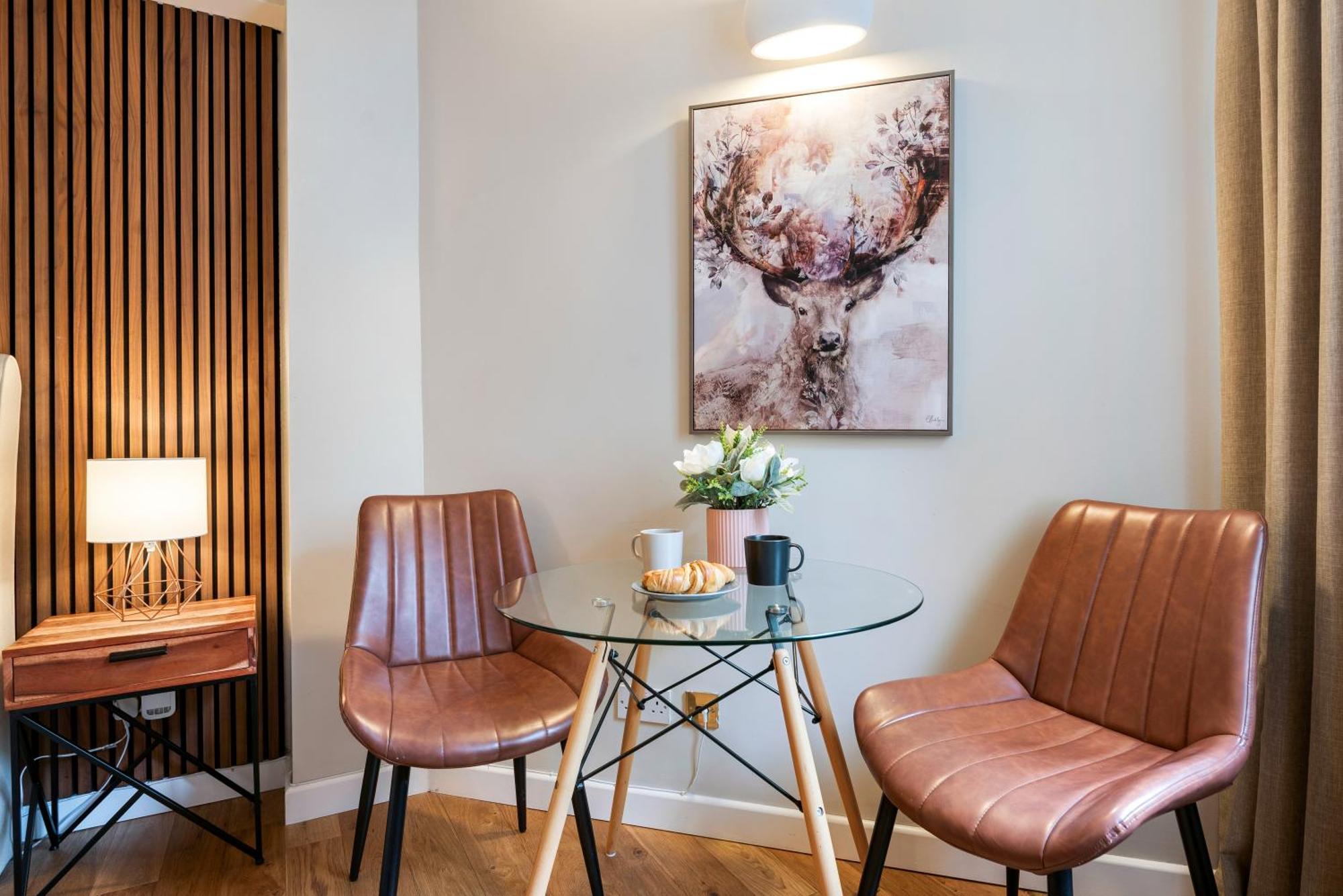 Elegant Apartment In Chelsea Λονδίνο Εξωτερικό φωτογραφία